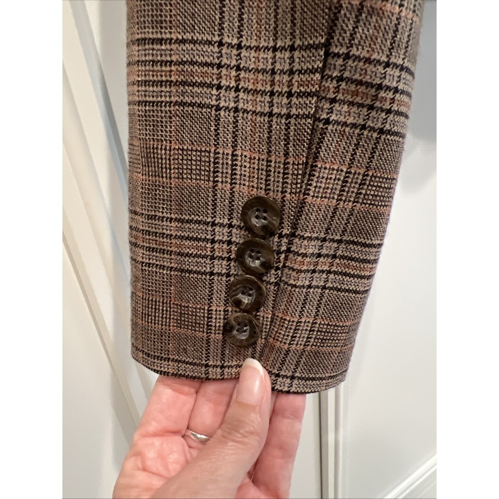 BCBGMaxazria Brown Glen Plaid Blazer Size Medium Wool Preppy Elbow Patches Crop - Picture 3 of 8